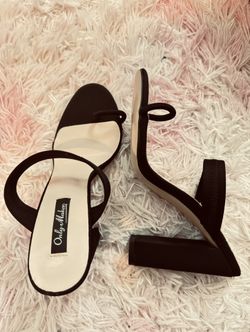 Women Sandals Size 8.5
