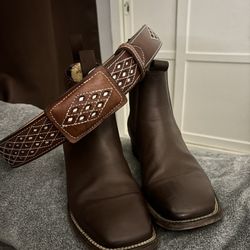 Bronko Size 9 Boots And Size 34 Belt
