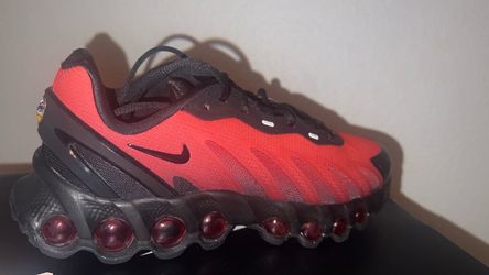 Nike Air Max Plus Red Black Sneakers