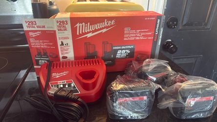 Milwaukee M12 12V 5Ah Battery 3-Pack