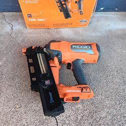 FRAIMING NAIL GUN RIDGID 18V TOOL ONLY 