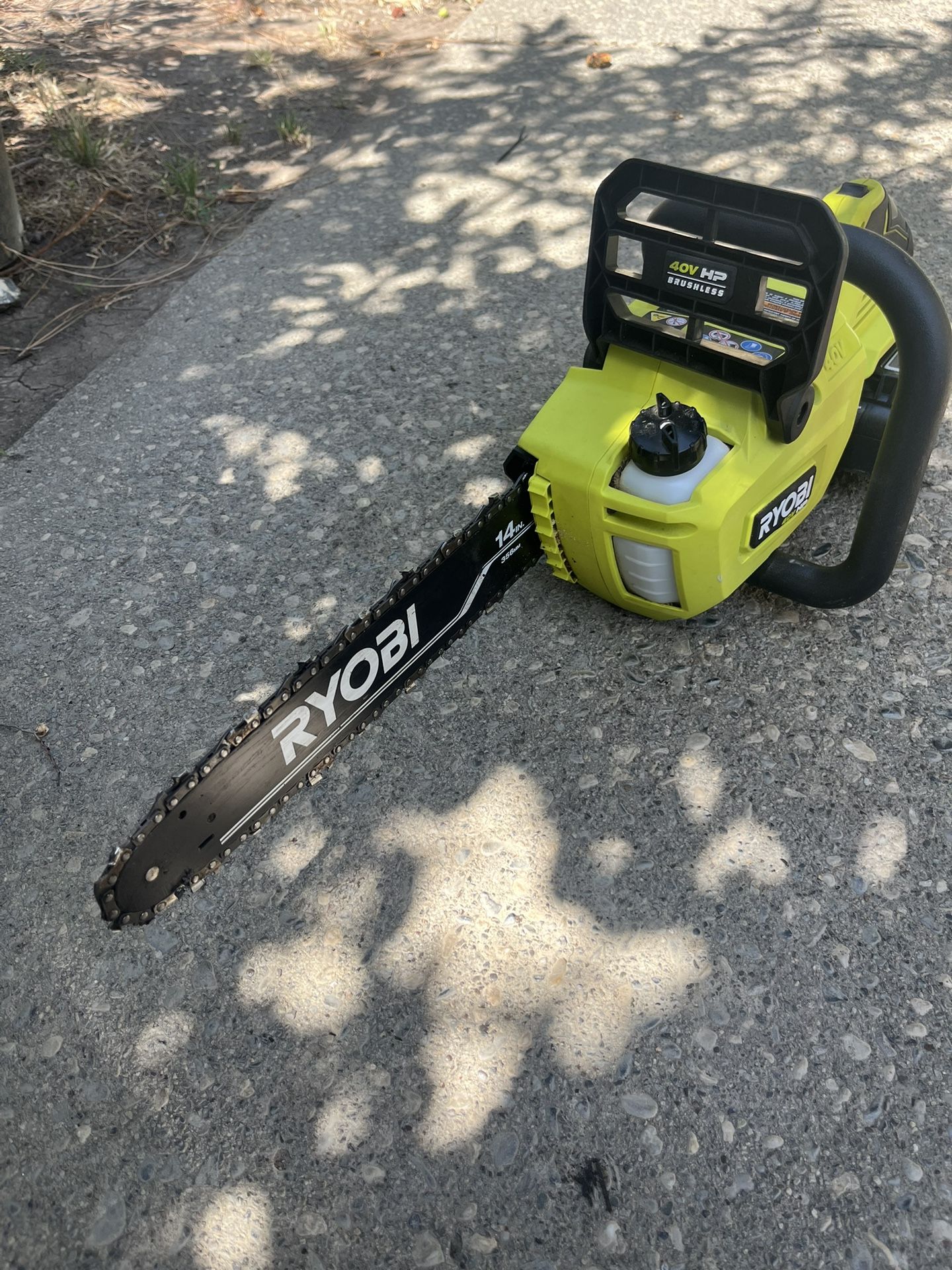 Ryobi 40 V Chainsaw
