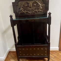 Antique wooden Umbrella stand With Lion’s Head