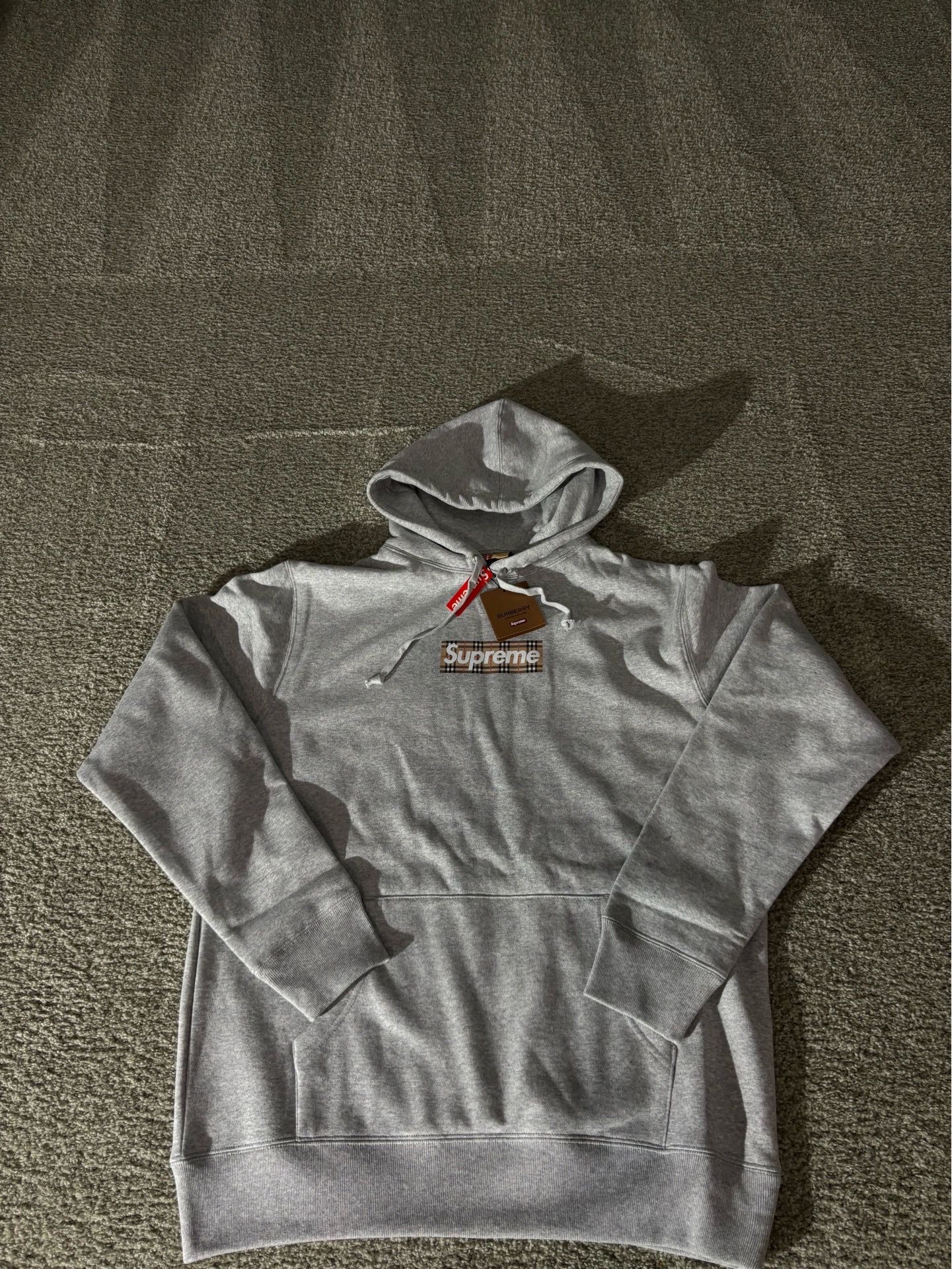 burberry x supreme size large
