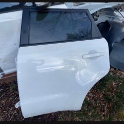 Kia soul 2015 driver side rear door 