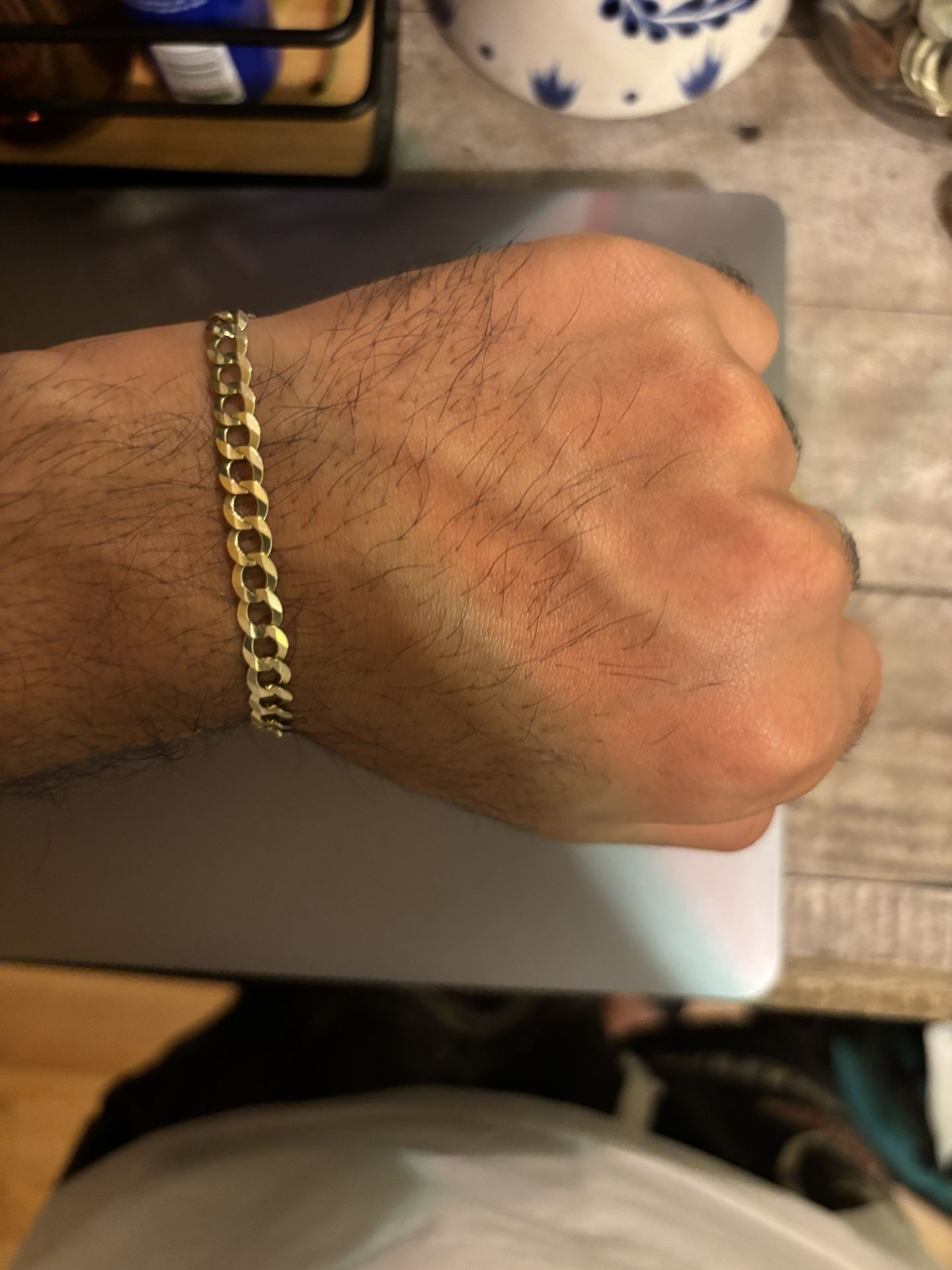 14 Kt 8 Inch Gold Bracelet 