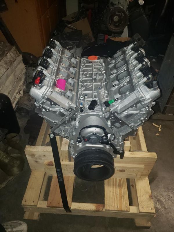 New 2019 l83 lt 5 3 crate engine from heads to pan for sale in red oak