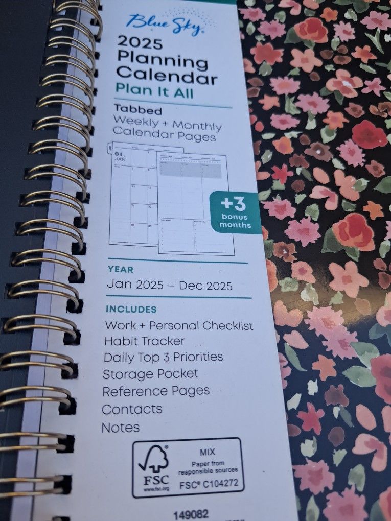 2025 Blue Sky Large 9" x 11" Weekly & Monthly Planner, Plastic Cover, Multicolor