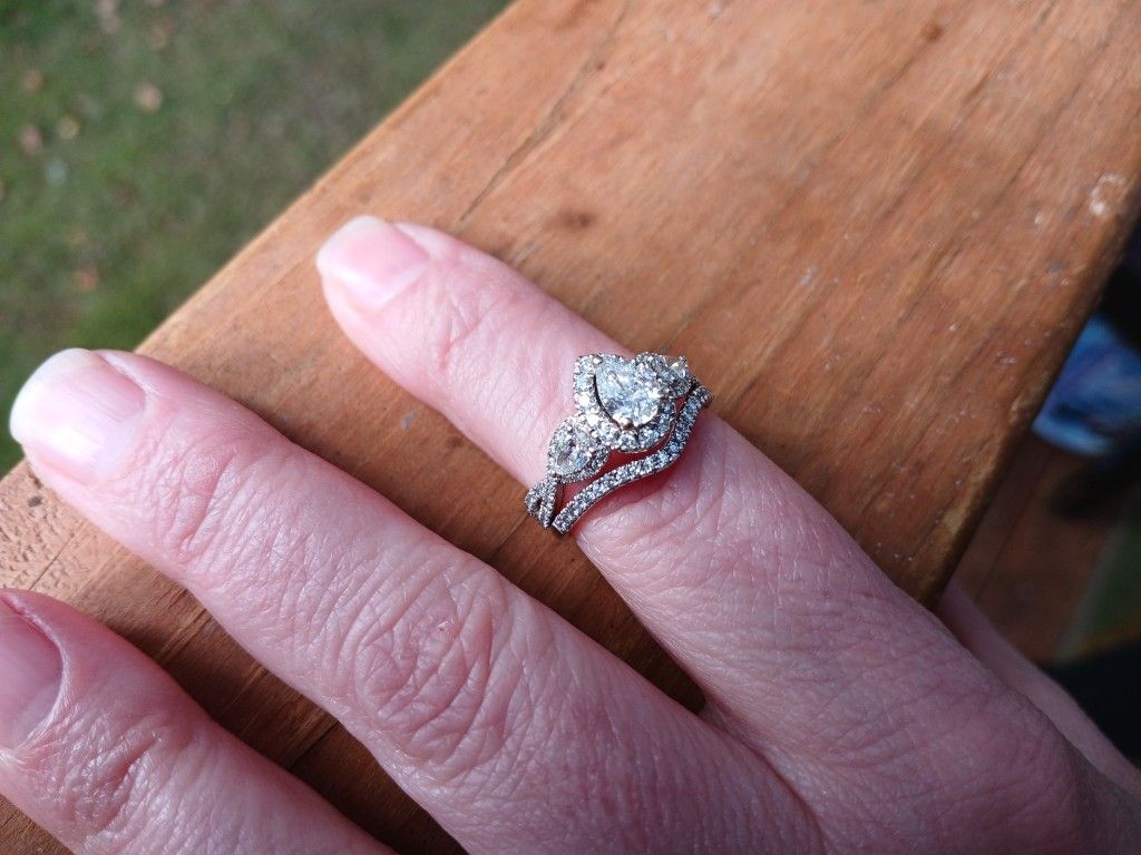 Engagement Ring And Band