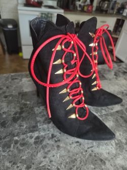 Hot Topic Velvet Heels