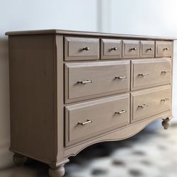 Dresser/Solid Wood /TV Stand/ Credenza/Buffet/Sideboard/Coastal/Console Table/White Oak/ Natural Wood