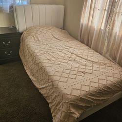 Twin Bed With Matress