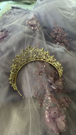 Quince dress and crown