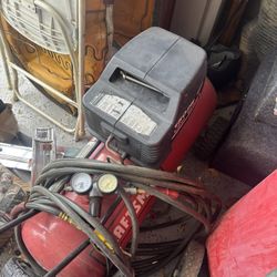 CRAFTSMAN 15 GALLON COMPRESSOR 