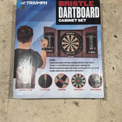 Dart board 