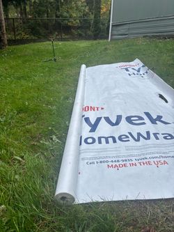 Tyvek HomeWrap 9' × 150’ House wrap