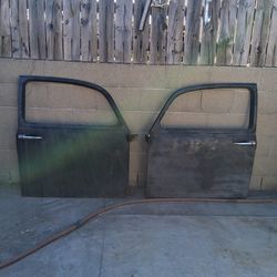 VW BUG DOORS