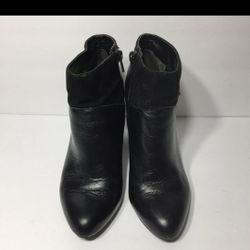 Bar lll Nimble Ankle Booties Size 7 Black Pointed Toe Leather 