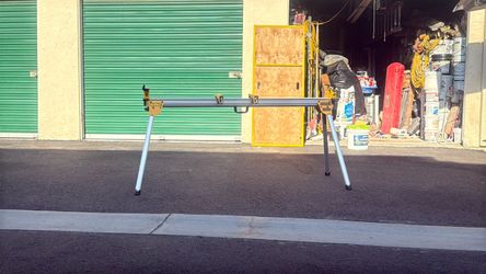 Dewalt  stand like new