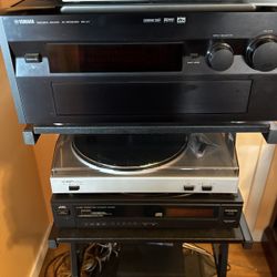 Yamaha Natural Sound Av Receiver Rx-v1 Plus Ion Turntable And Two Pro Studio Speakers With 215 Inch Woofers In Each Speaker