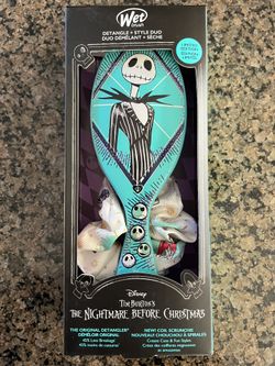 WET Detangling Brush & Scrunchie NEW