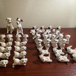 VTG Disney 101 Dalmatians Ceramic Figurines Walt Disney Productions Made In Japan - Lot Of 39