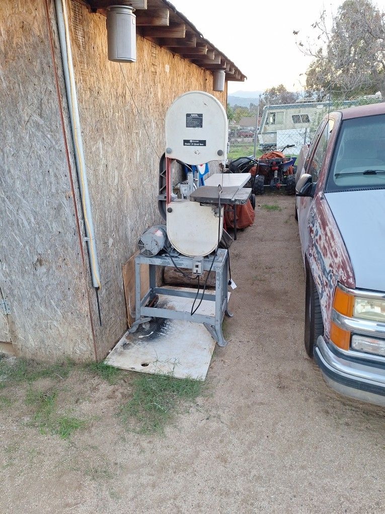 Band Saw Model 14