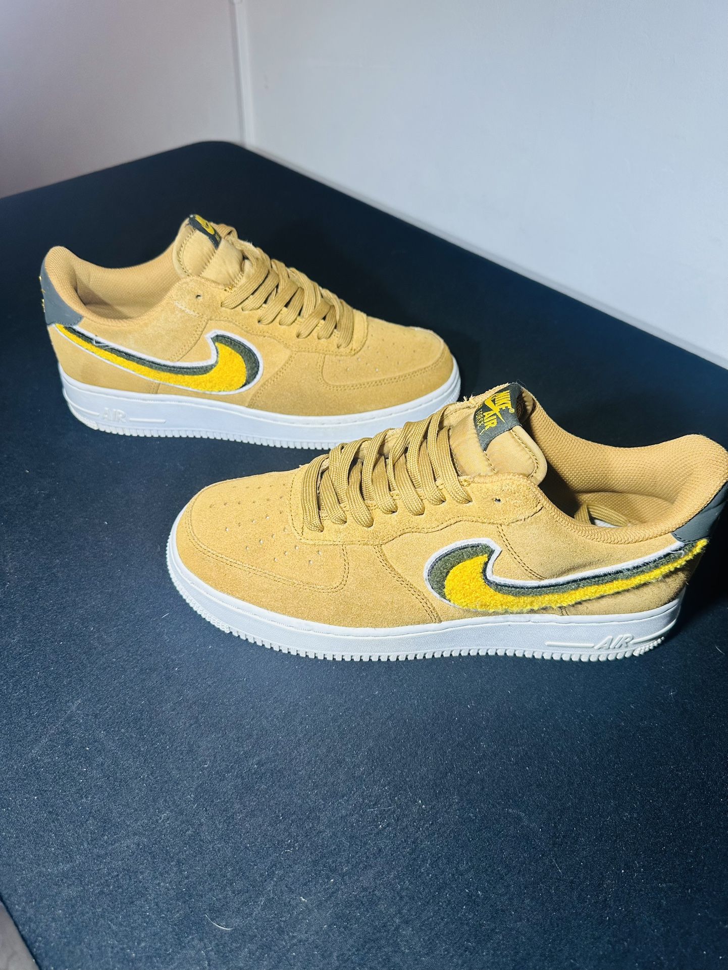 Nike Air Force 1 '07 LV8 Muted Bronze. Men's Size 8.5