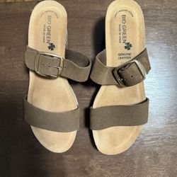 Women’s “ New” Without tags shoes 