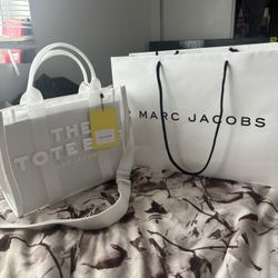 MARC JACOBS TOTE BAG