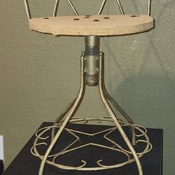 Vintage Mid Century Or Hollywood Regency Adjustable Stool 