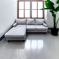 Gray Sectional Sofa With Chaise