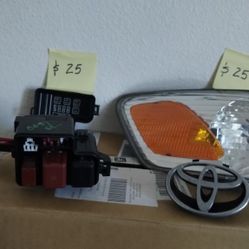 Caja Fusibles, Direccional y Inserto Toyota Camrry 2001