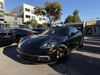 2018 Porsche Panamera