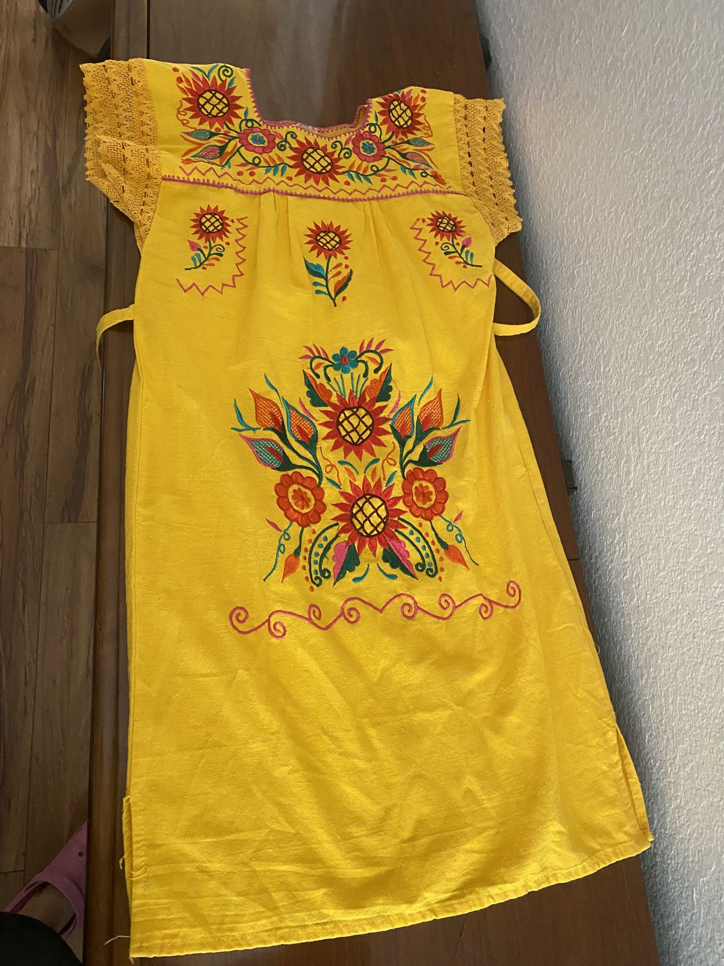 Girls 9-10 Mexican Dress 