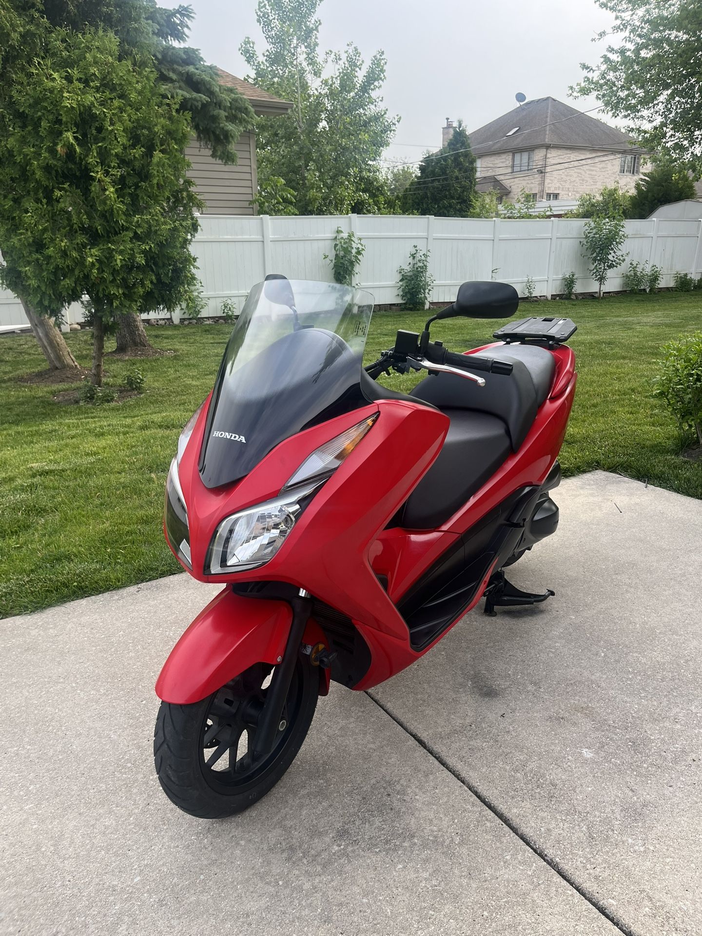 2014 Honda Forza Scooter 300cc