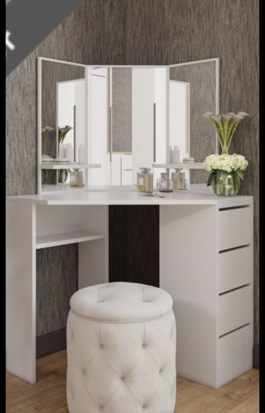 Makeup make up vanity table with mirror Luxury Contemporary design furniture made in Europe