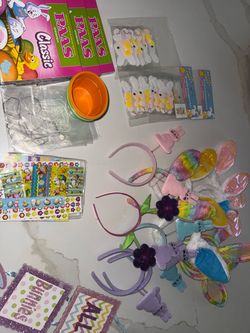Assortment of Easter Items