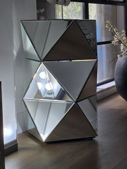 Modern Glass Pedestal