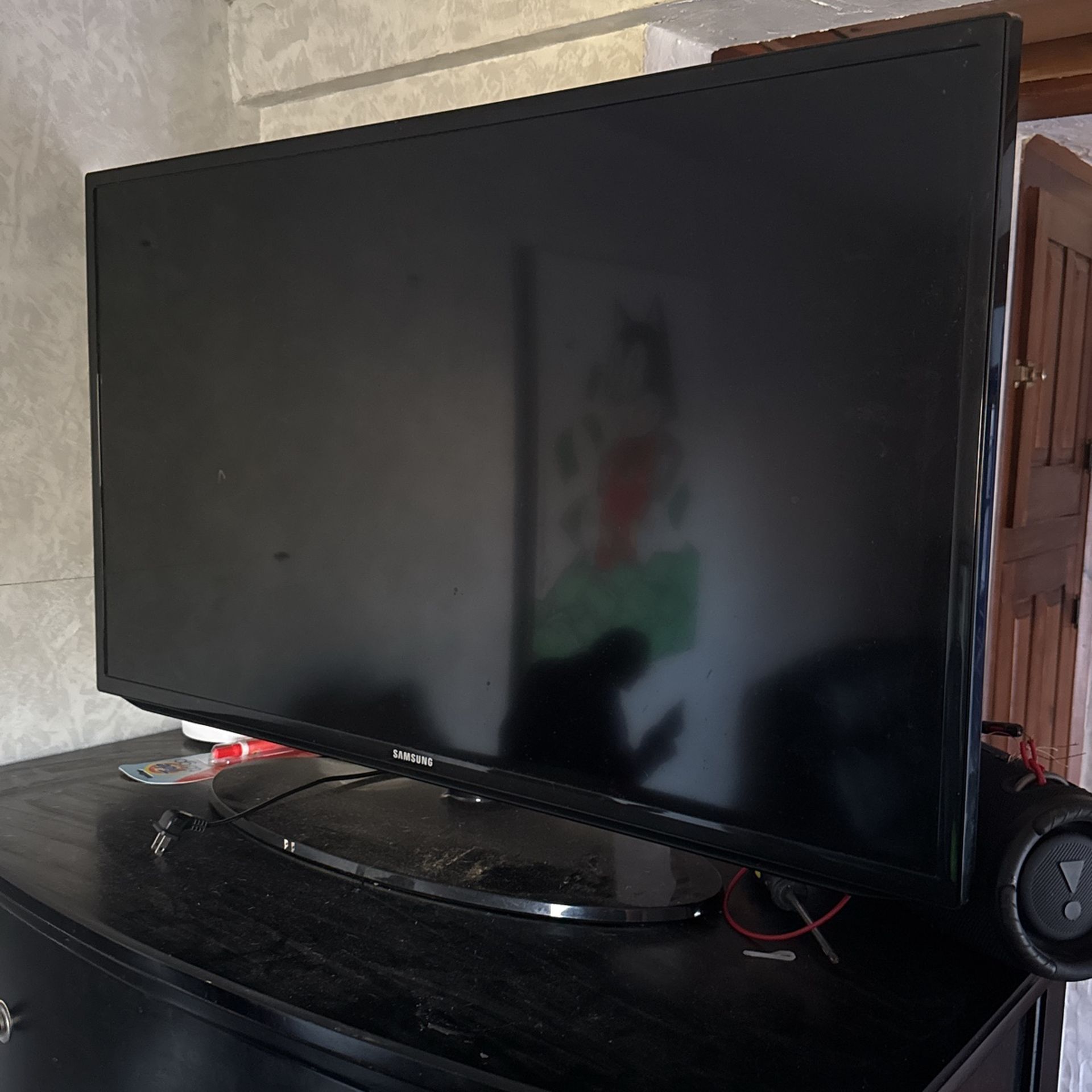Samsung 38” Tv For Sale