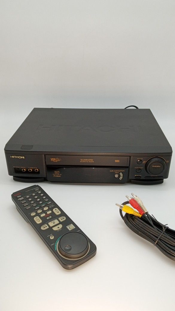 Hitachi,VCR with Remote And A/V Cable. Works Fine!