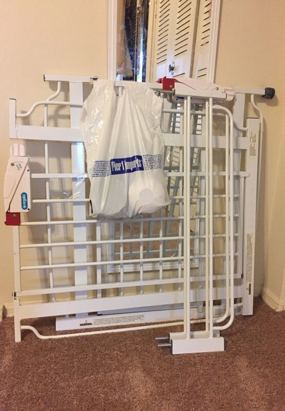 Easy step gate.