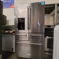 Refrigerator Kitchen Aid 