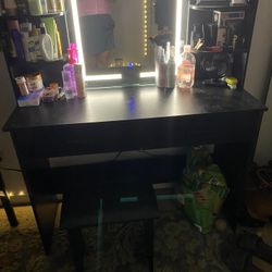 Large Makeup Vanity W/stool
