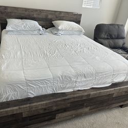 King size bedroom set