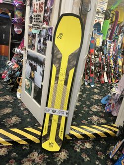 152cm WNDR Alpine BelleAire Snowboard Deck * BRAND NEW * Directional Camber * Hand Made in USA