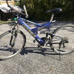 Mongoose MGX DXR 21 Speed Mountain Bike for Sale in Mount