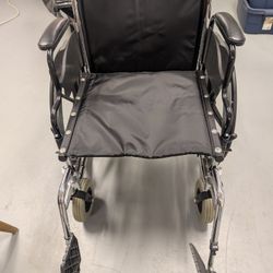 Invacare Tracer SX5 Folding Wheelchair