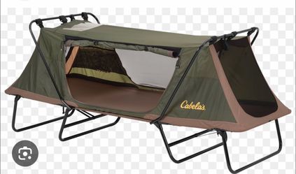 Cabela’s Single Deluxe Tent Cot