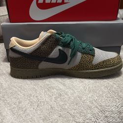 Nike Dunk Safari 11.5